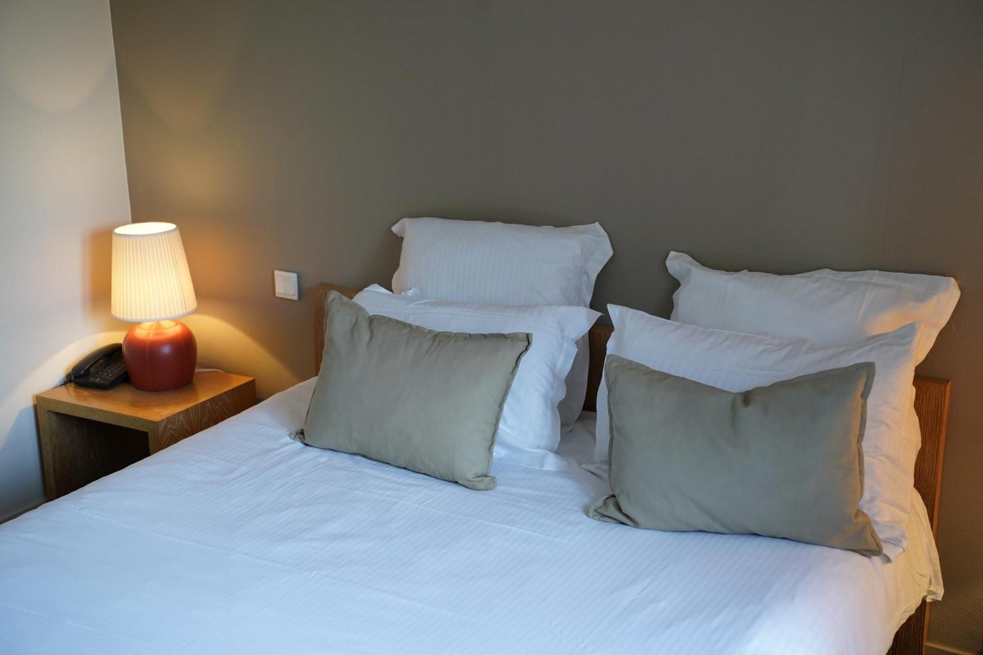 Le Pre Saint Germain Hotel Лувие Екстериор снимка